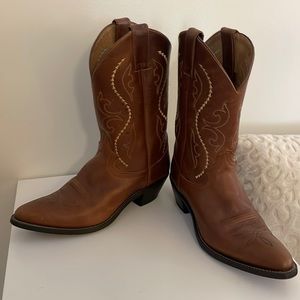 Justin Mid-Calf Brown Cowboy Boots
